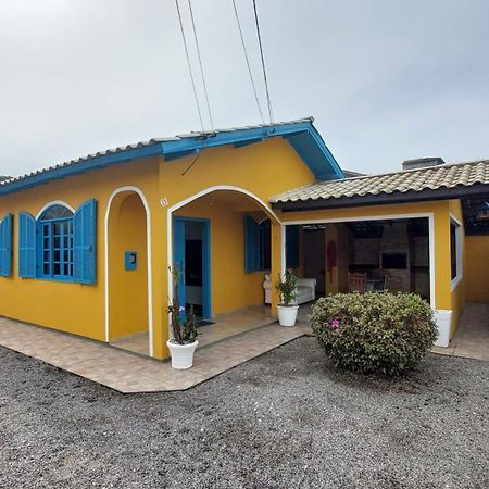 Casa 300m da praia com lindo jardim! Florianopolis Exterior foto