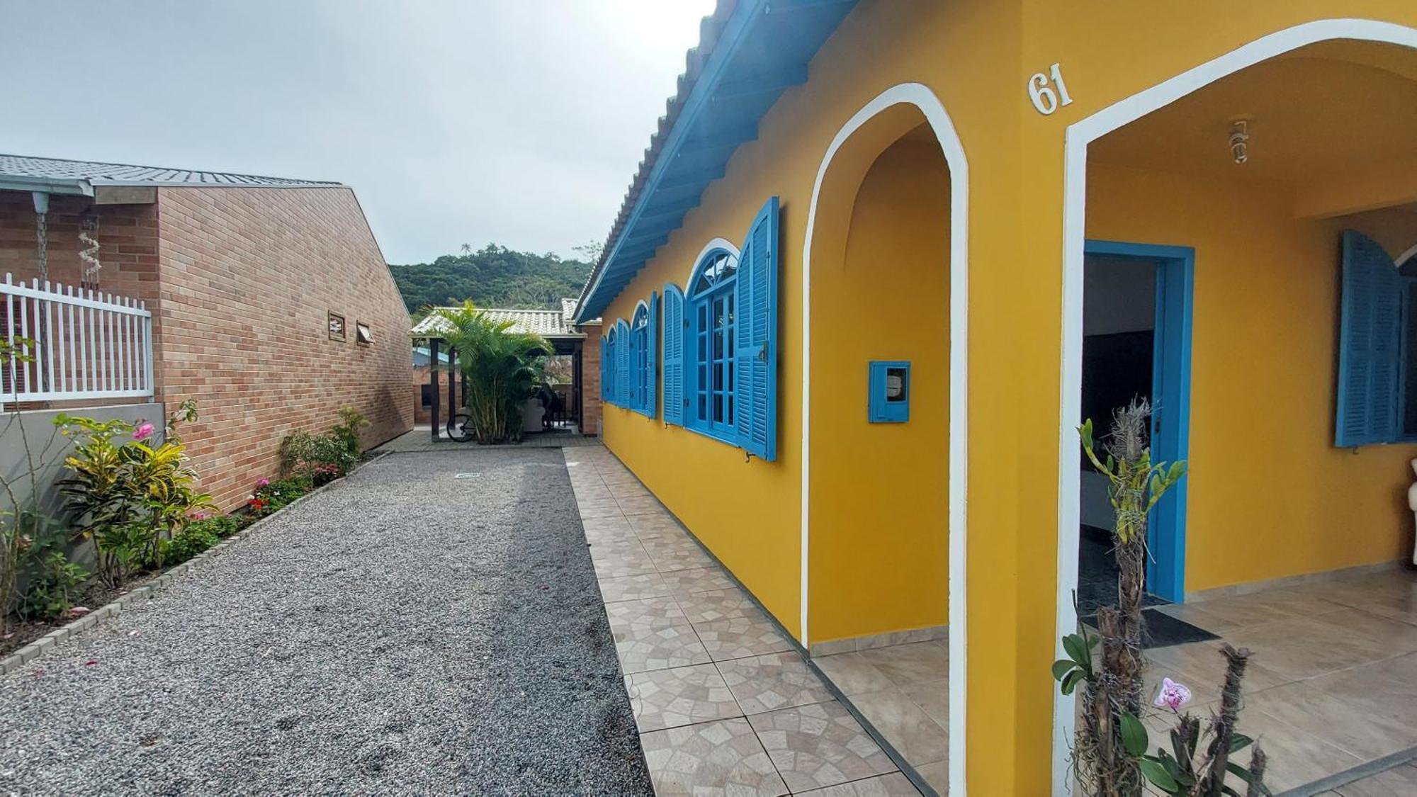 Casa 300m da praia com lindo jardim! Florianopolis Exterior foto
